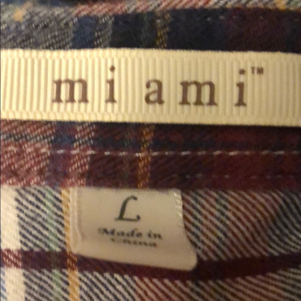 Flannel - Picture 2 of 3